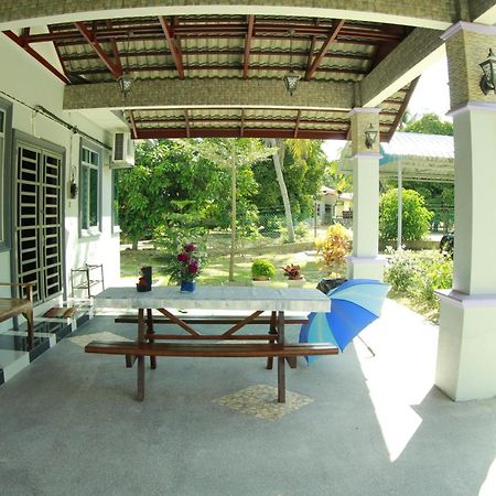Twin Castle Homestay Kuala Pilah Extérieur photo
