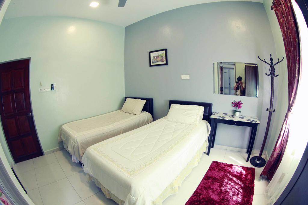 Twin Castle Homestay Kuala Pilah Extérieur photo
